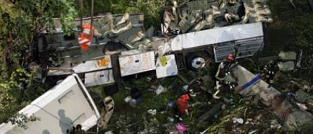 Al momento stai visualizzando Strage bus. MDC: “Serve un’Autorità dei Trasporti e più controlli”