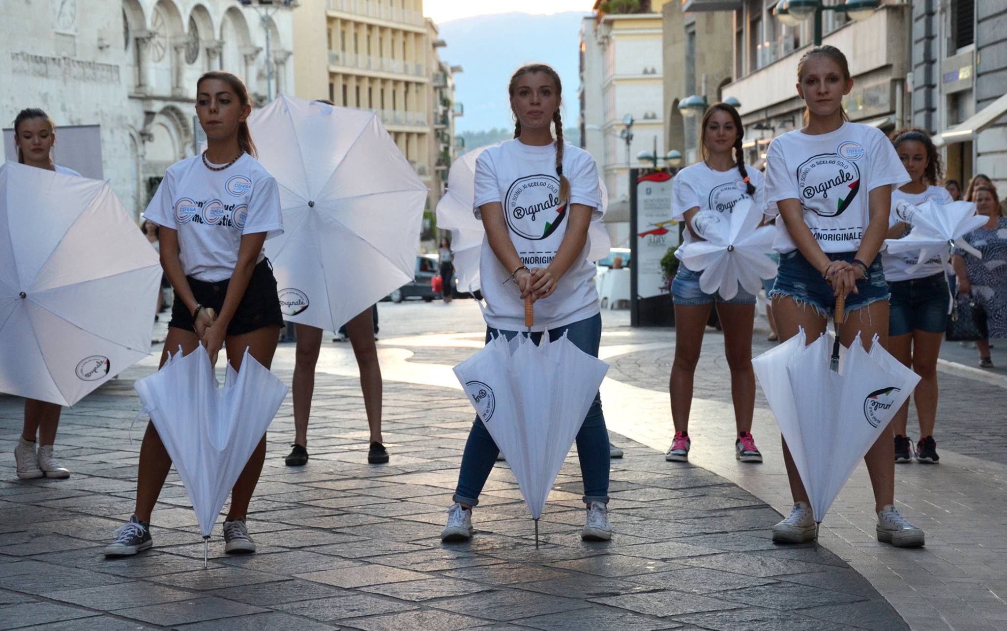 Scopri di più sull'articolo #noallacontraffazione: Mdc organizza nuovo flashmob a Montescaglioso il 17 settembre