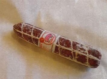 Al momento stai visualizzando Corpi estranei nel salame di Norcia. Richiamato dal mercato lotto Lanzi