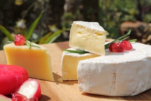 Read more about the article Stabilimento di produzione non conforme, ritirati formaggi dell’azienda Le Curti