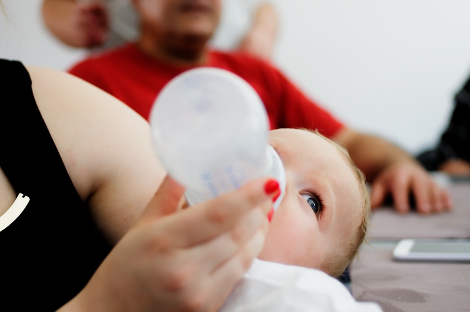 Al momento stai visualizzando Scandalo salmonella nel latte per neonati, il Movimento Difesa del Cittadino chiede rassicurazioni al Ministero: “Ci dica se ci sono prodotti contaminati anche in Italia”