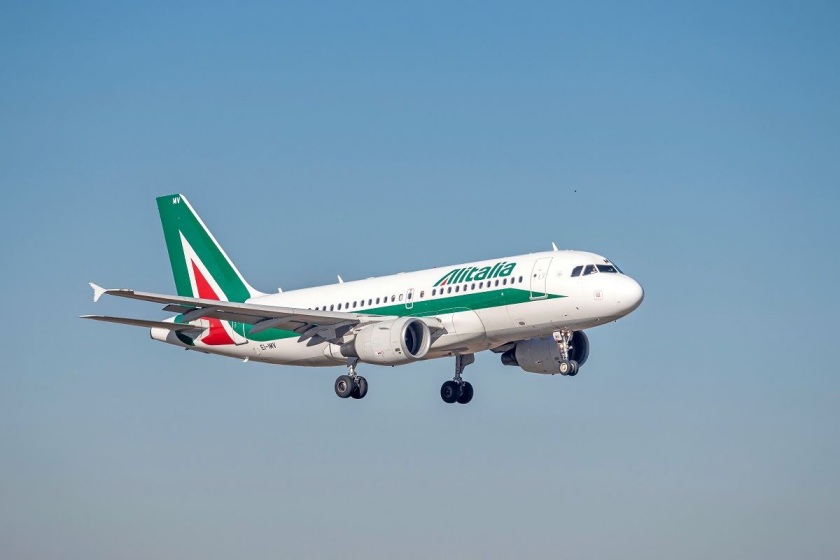 Al momento stai visualizzando Rimborsi Alitalia ancora troppi ritardi. MDC lancia un appello per le migliaia di consumatori infuriati: no al numero a pagamento per l’utilizzo dei voucher e controlli severi sui nuovi 199,45 milioni di euro di aiuti pubblici alla Compagnia