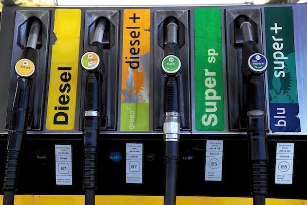 Scopri di più sull'articolo Greenwashing: il Tar Lazio conferma la sanzione Antitrust di 5 milioni a Eni sul carburante Eni Diesel + denunciata da Movimento Difesa del Cittadino, Legambiente e European Federation for Transport and Environment