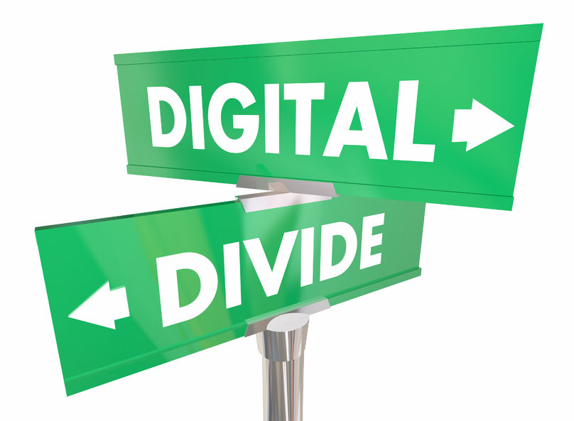 Read more about the article Cittadini e transizione digitale: contro il digital divide e le basse competenze informatiche MDC diventa Full Digital.