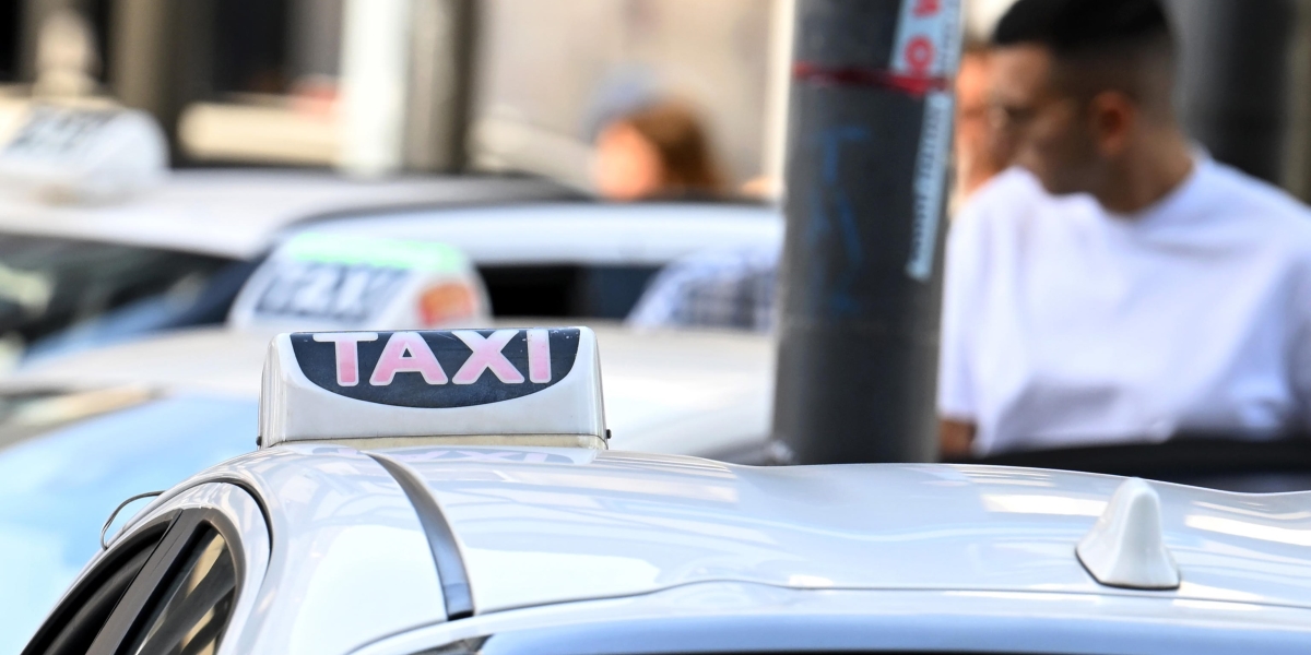 Al momento stai visualizzando Taxi: Longo (MDC), inaccettabile corporativismo, aprire realmente a Uber