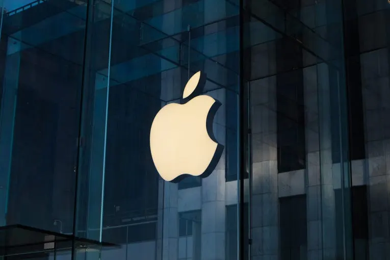 Scopri di più sull'articolo Digitale: MDC, sì di Apple su tecnologia “tap and go” è vittoria per concorrenza e consumatori anche in Italia